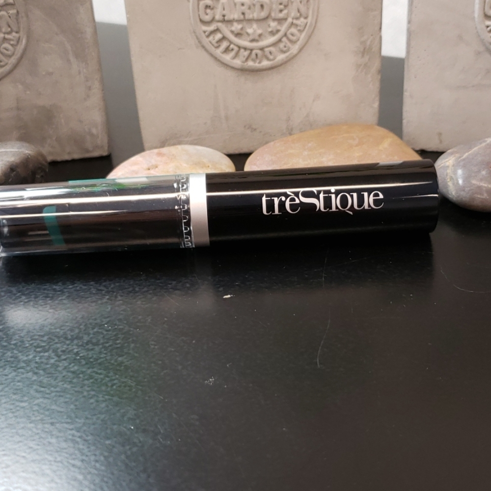 treStique Good Vibes Mascara